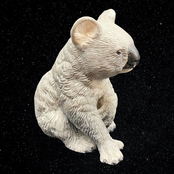 Vintage Royal Heritage Australian Porcelain Koala Bear Figurine Statue 4”T 3”W - Picture 2 of 6